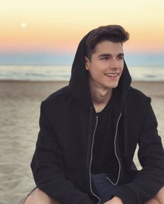 <em>Alejandro. B</em>